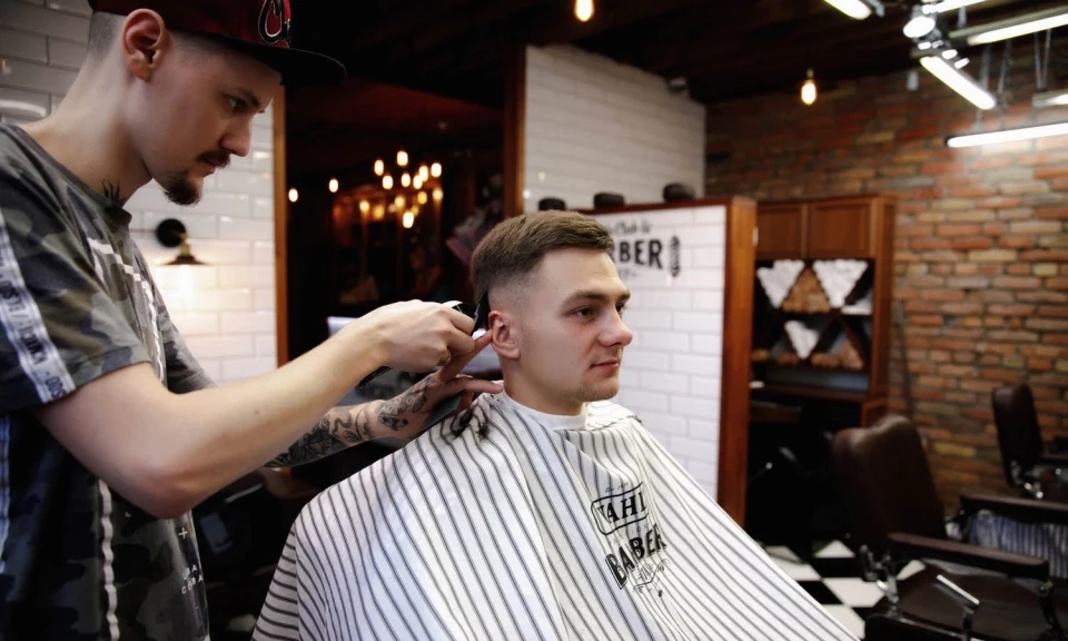 Салон красоты Барбершоп Men`s club & barbershop - 2