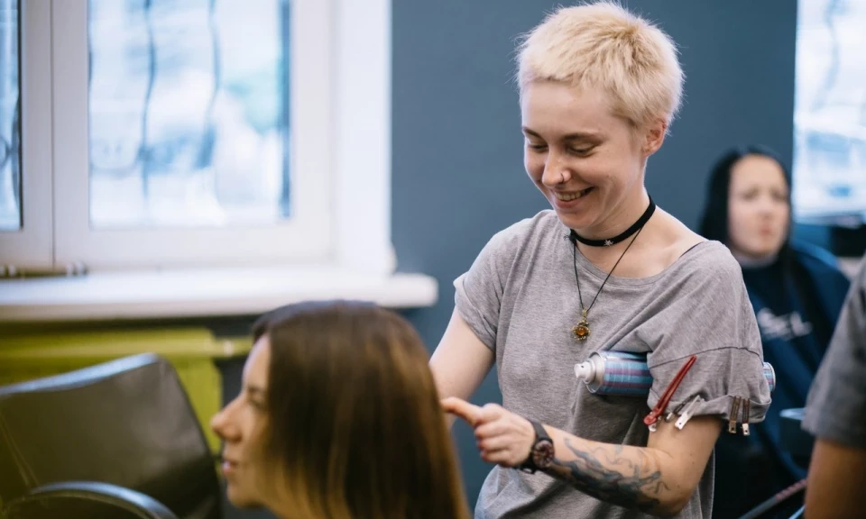 Салон красоты CAPSULAhair на 7-й линии В.О. - 2
