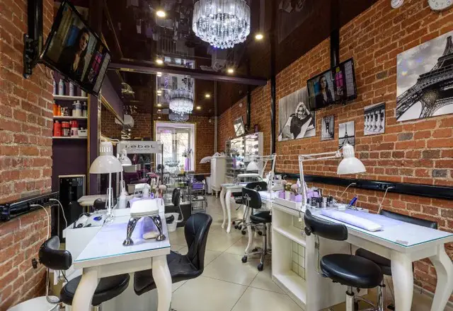Салон красоты Crystal nails - 2