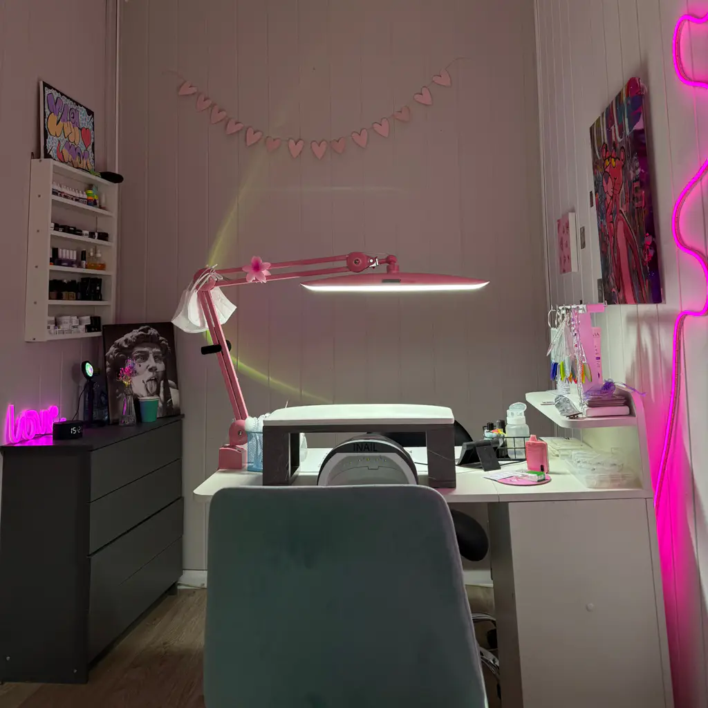 Салон красоты MOLCHANOVA NAIL STUDIO - 4