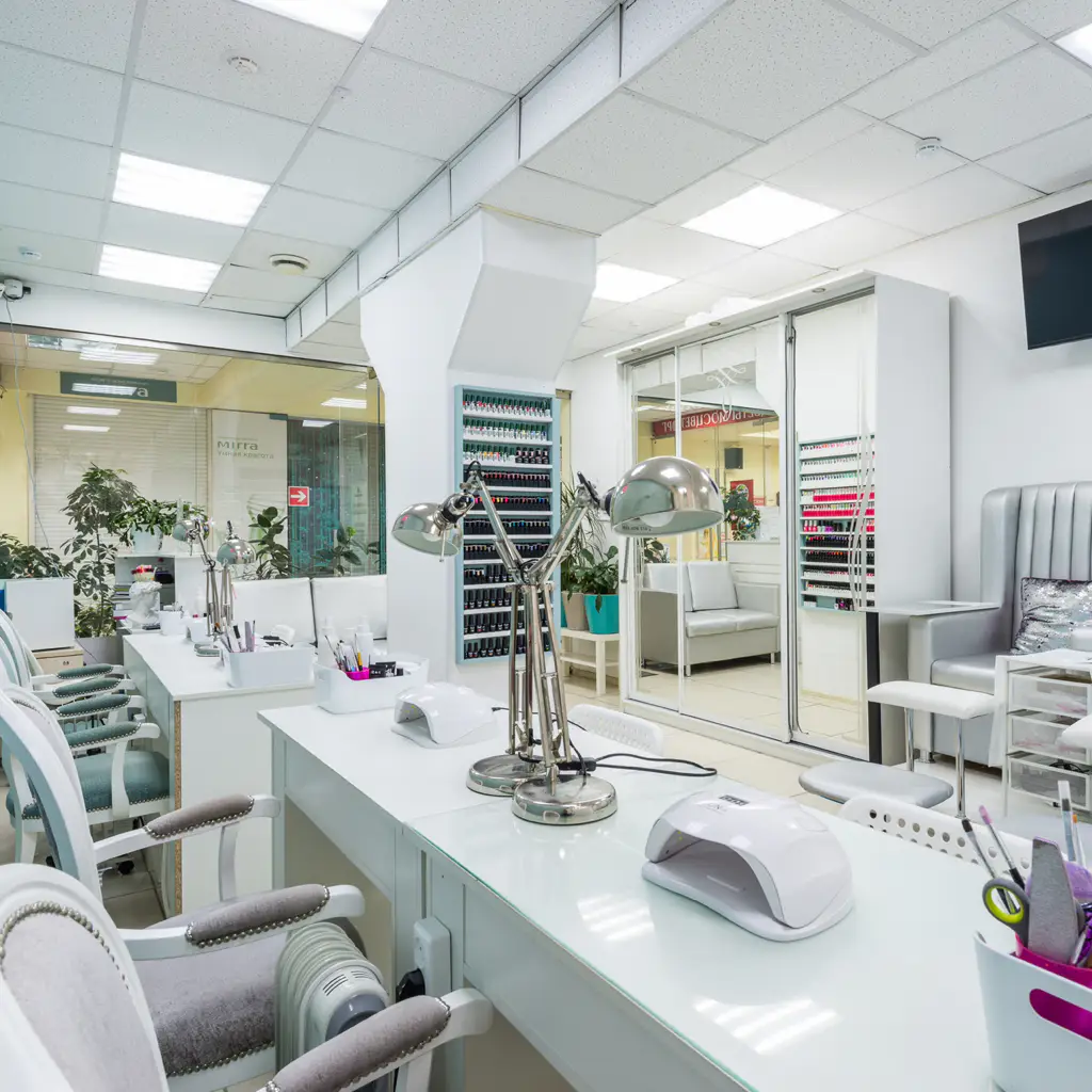 Салон красоты ALINANAILS.BAR 1 - 3