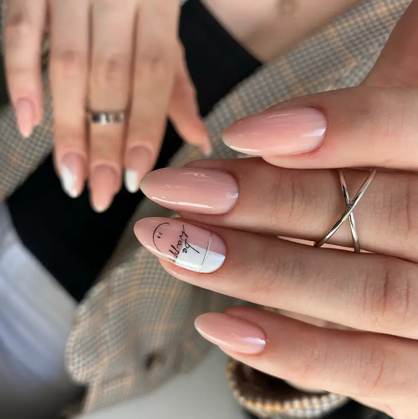 Салон красоты Unikal Nails Studio