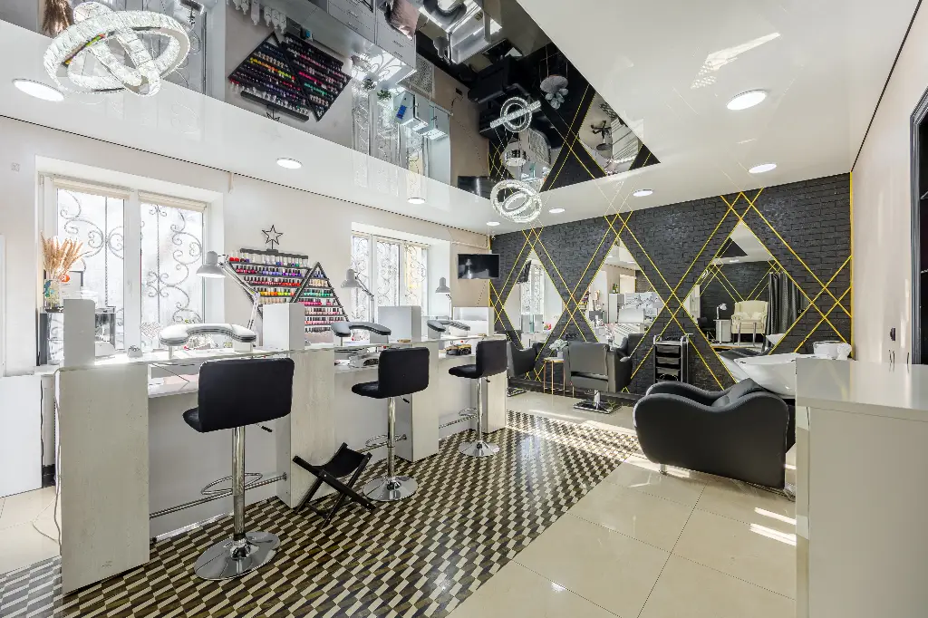 Салон красоты Women’s Bar Studio - 4
