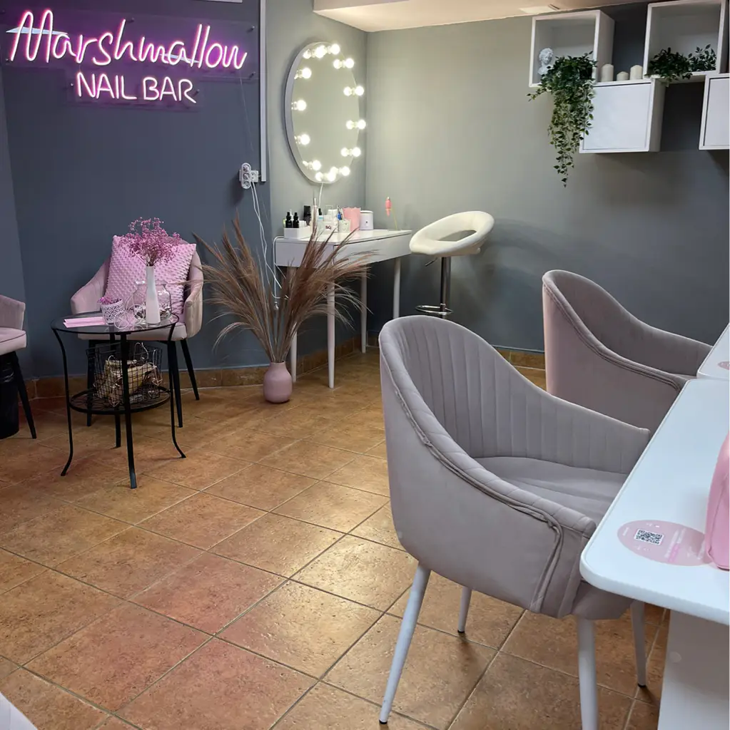 Салон красоты Marshmallow nail bar - 2