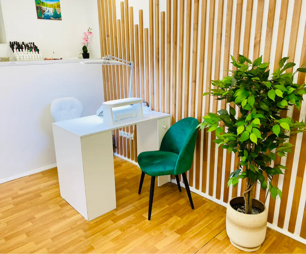Салон красоты Nail&co - 4