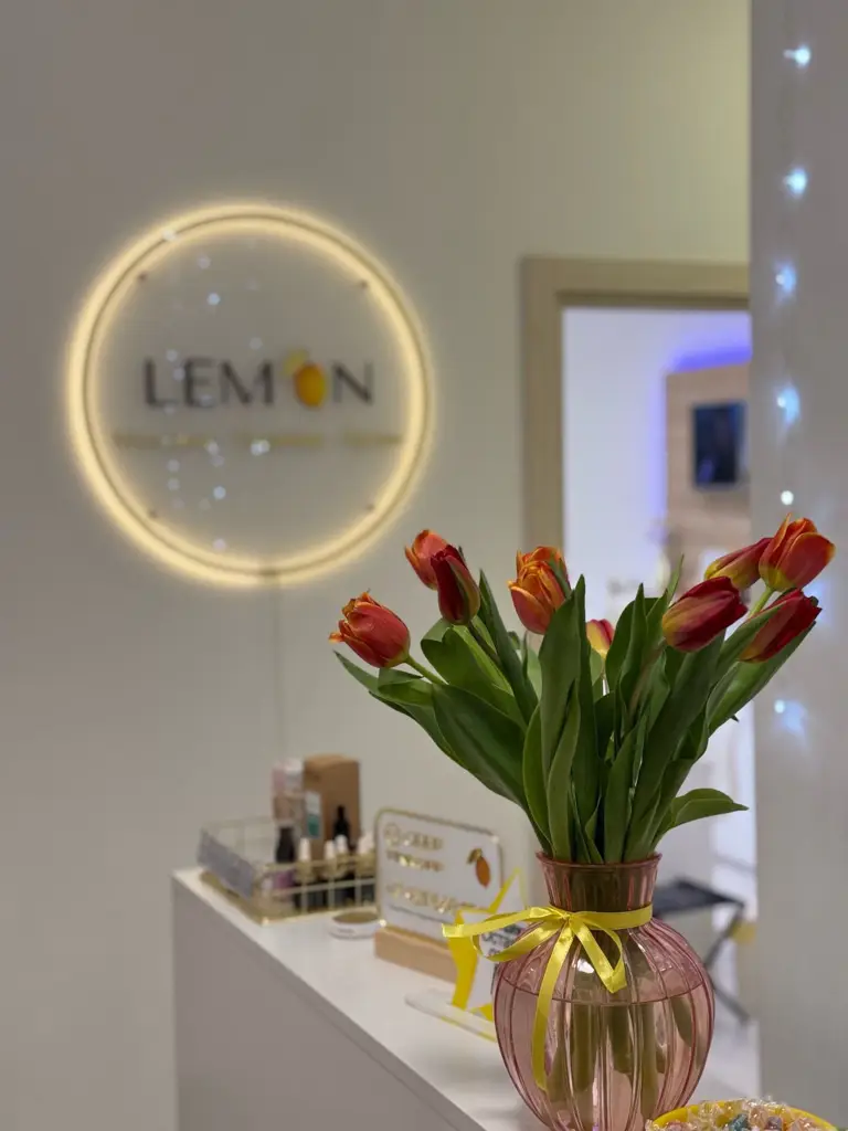 Салон красоты Студия маникюра Lemon - 2