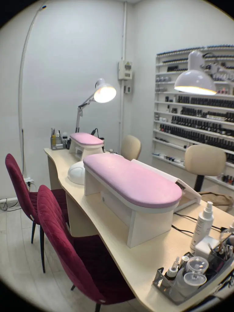 Салон красоты Crystal Nails - 3