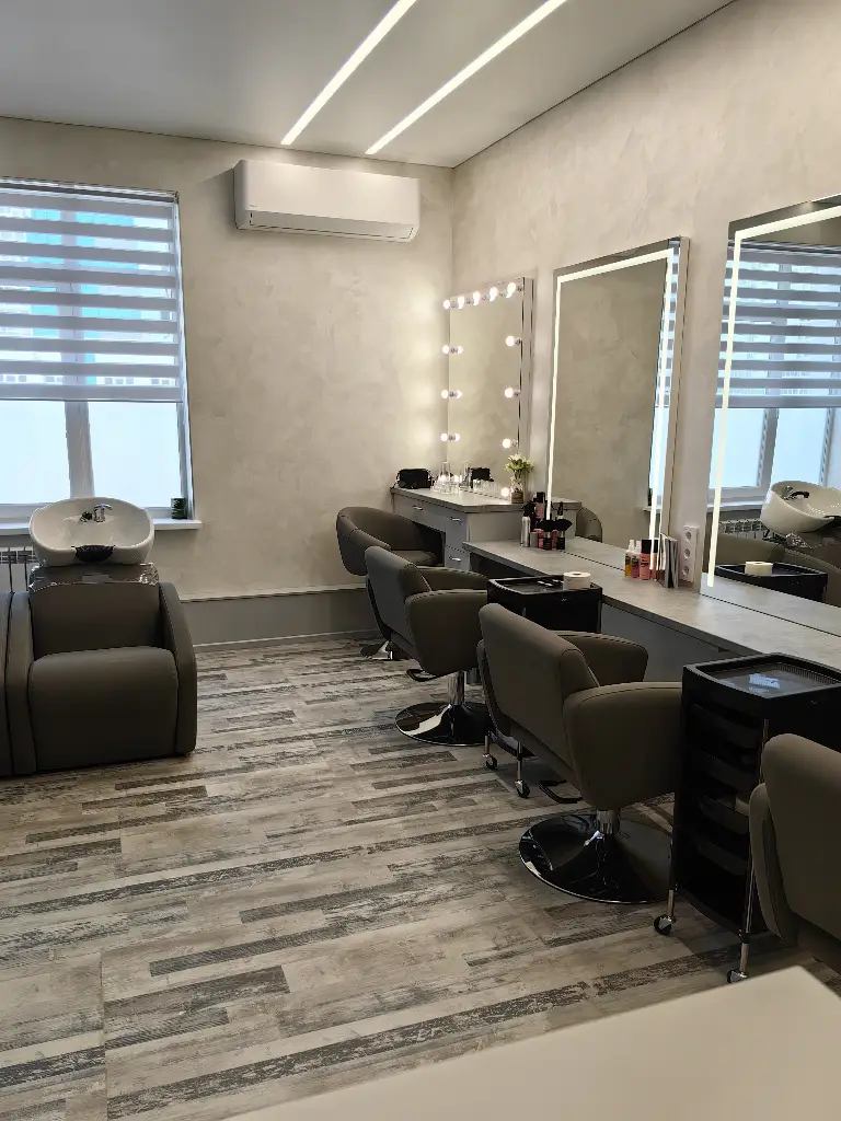 Салон красоты Lisa's Beauty Institut салон красоты - 7