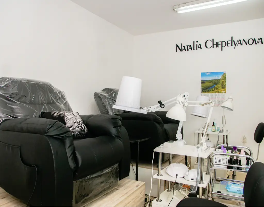 Салон красоты Vesna Nails школа-студия - 2