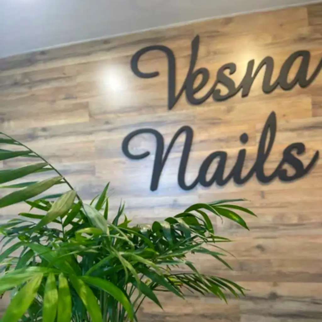 Салон красоты Vesna Nails школа-студия - 5