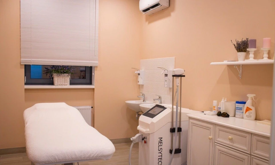 Салон красоты Клиника лазерной эпиляции и косметологии SkySkin Clinic на Московском проспекте - 4