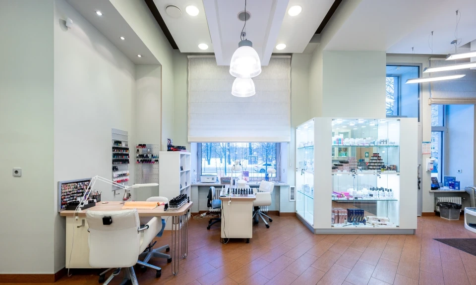 Салон красоты Май на улице Зенитчиков - 3